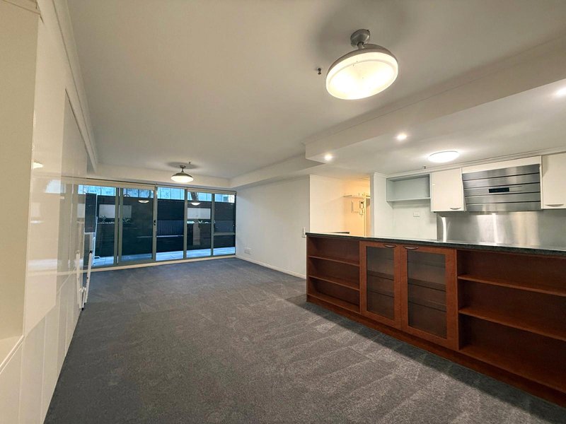 Photo - 110/83 Queensbridge Street, Southbank VIC 3006 - Image 2