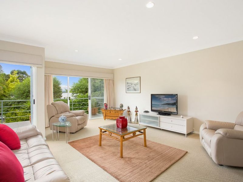 Photo - 1/108a Irrubel Road, Newport NSW 2106 - Image 2