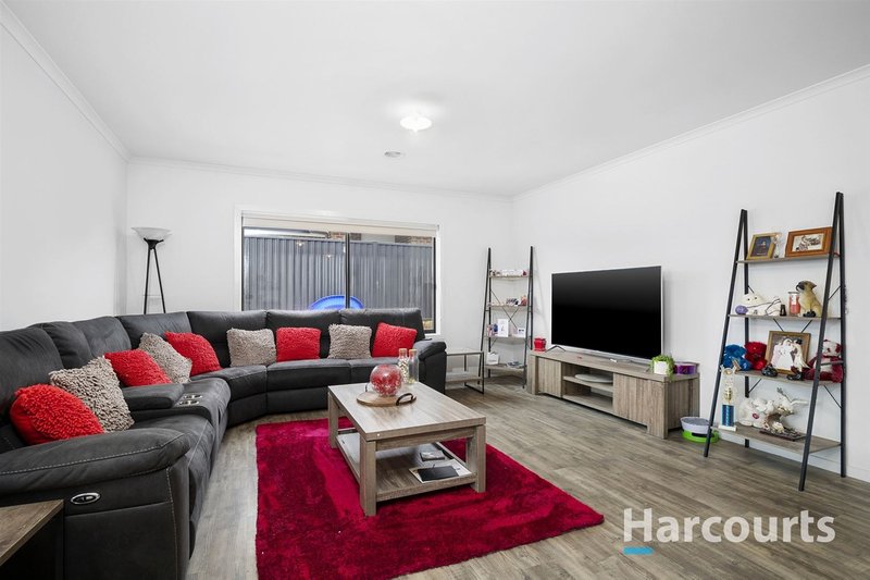 Photo - 1/109 Macs Street, Creswick VIC 3363 - Image 2