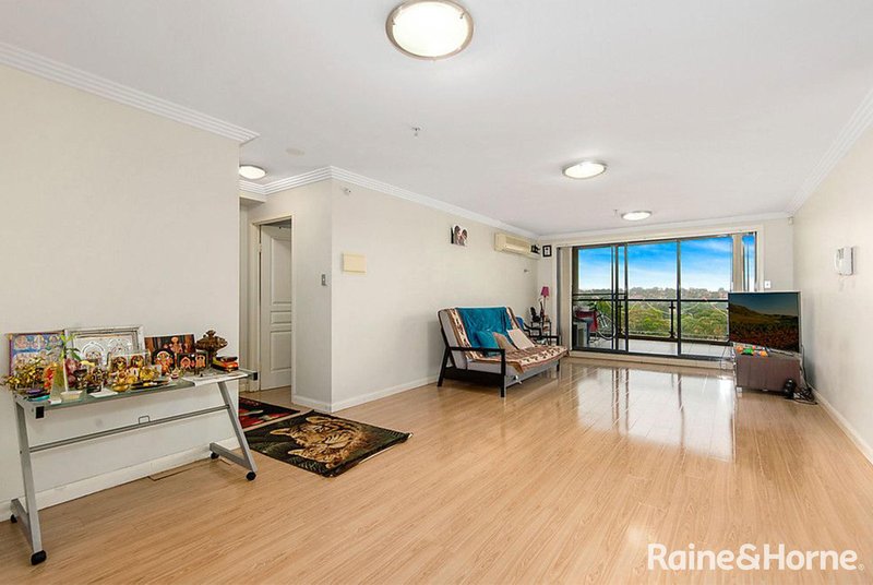 1109/91B Bridge Road, Westmead NSW 2145