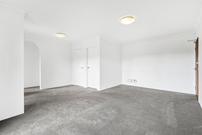 Photo - 1/11-13 Hemmings Street, Penrith NSW 2750 - Image 10