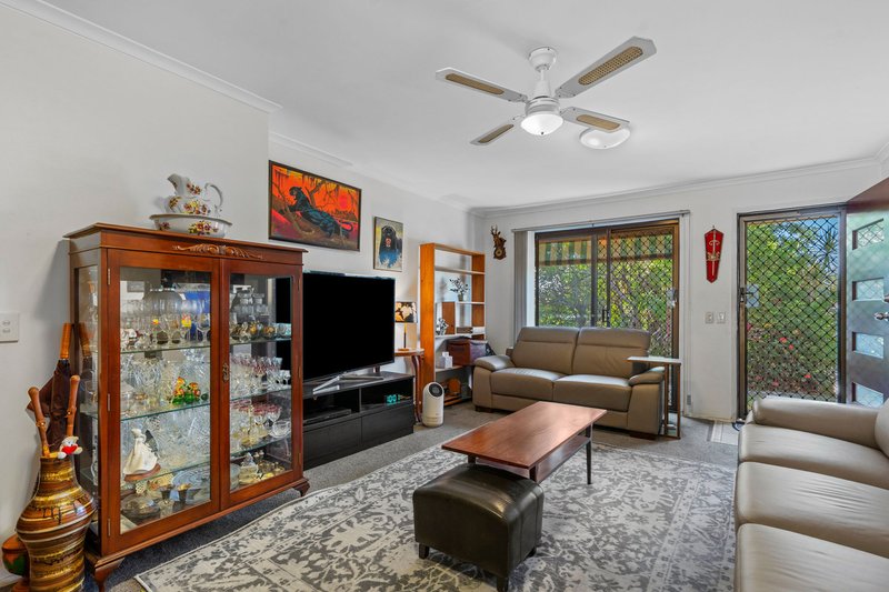 Photo - 1/11-15 Lindfield Road, Helensvale QLD 4212 - Image 4