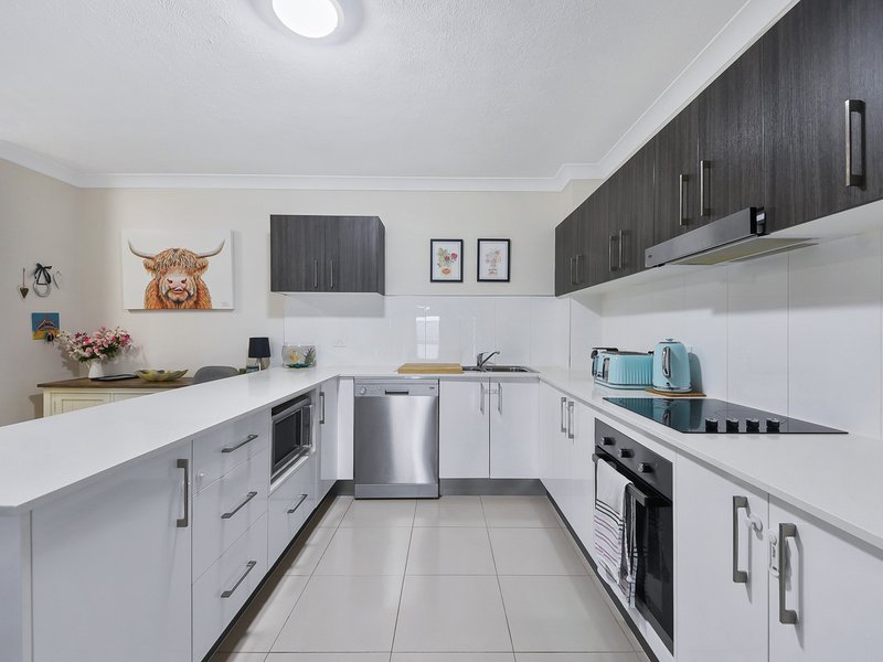 Photo - 1/11-15 View Street, Chermside QLD 4032 - Image 11