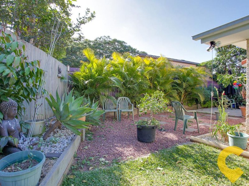 Photo - 1/11 Ahern Street, Kallangur QLD 4503 - Image 14