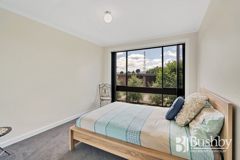 Photo - 1/11 Allawah Street, Trevallyn TAS 7250 - Image 11