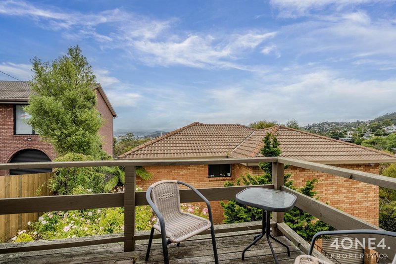 Photo - 1/11 Alwyn Road, Lenah Valley TAS 7008 - Image 17