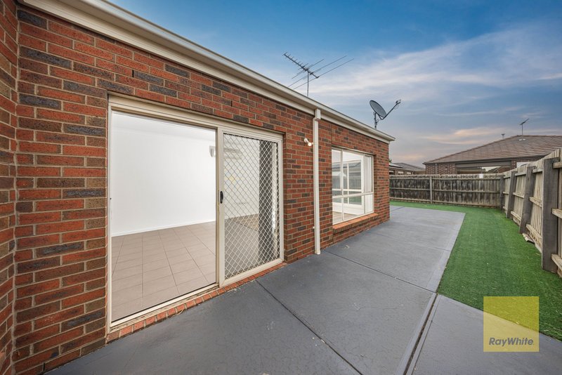 Photo - 1/11 Assumption Close, Truganina VIC 3029 - Image 15
