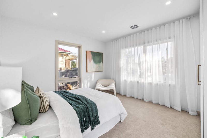 Photo - 1/11 Aubrey Grove, Boronia VIC 3155 - Image 12