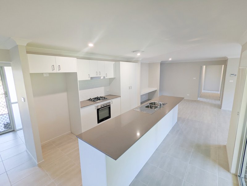 Photo - 111 Averys Lane, Heddon Greta NSW 2321 - Image 3