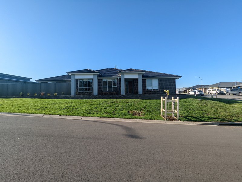 Photo - 111 Averys Lane, Heddon Greta NSW 2321 - Image 16