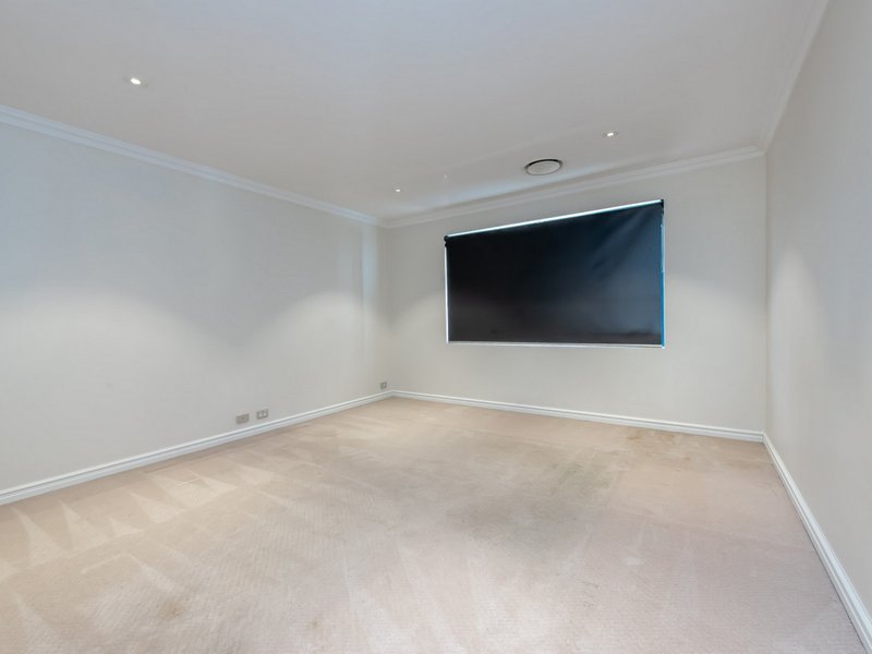 Photo - 111 Barbarossa Drive, Caversham WA 6055 - Image 6