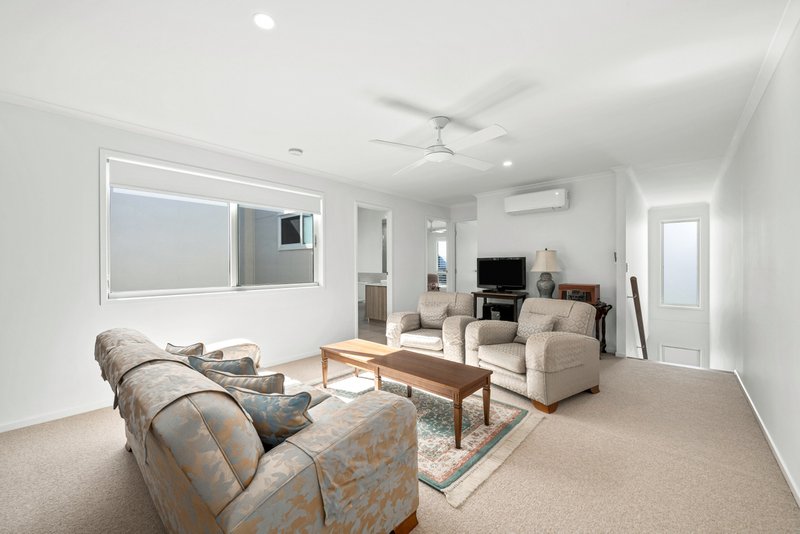 Photo - 111 Bedarra Circuit, Maroochydore QLD 4558 - Image 7