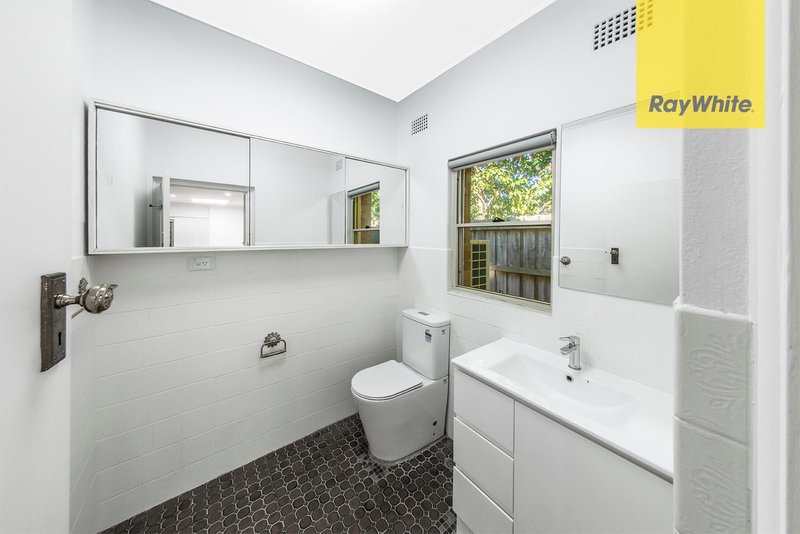 Photo - 111 Bettington Road, Oatlands NSW 2117 - Image 11