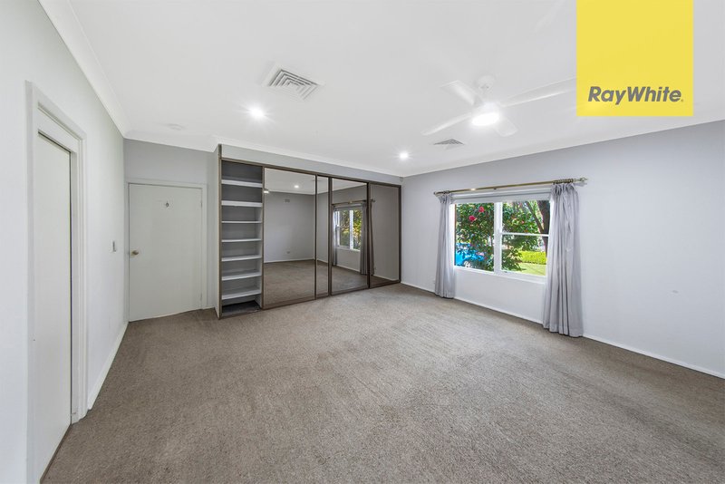 Photo - 111 Bettington Road, Oatlands NSW 2117 - Image 15