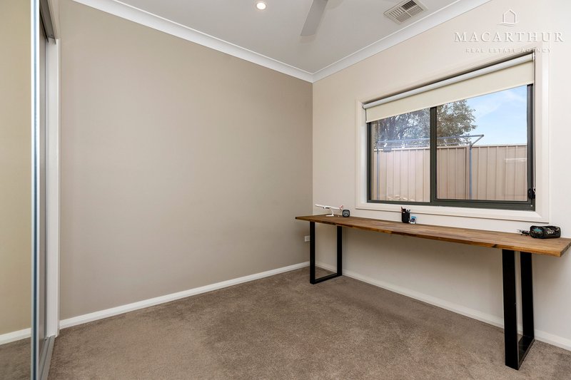 Photo - 1/11 Birri Place, Glenfield Park NSW 2650 - Image 13