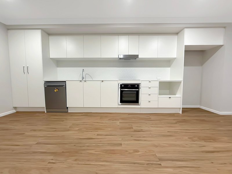 Photo - 1/11 Birt Street, Morayfield QLD 4506 - Image 4