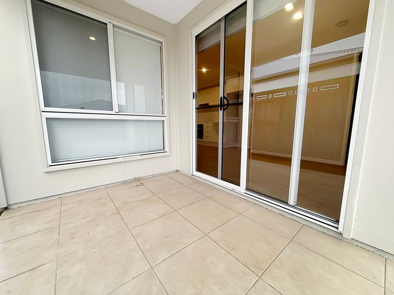 Photo - 1/11 Birt Street, Morayfield QLD 4506 - Image 12