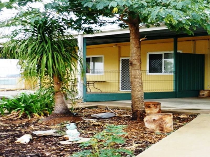 Photo - 1/11 Bligh Street, Mount Isa QLD 4825 - Image 1
