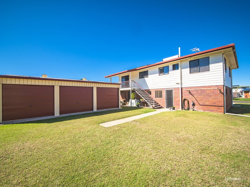 Photo - 111 Buzacott Street, Park Avenue QLD 4701 - Image 12