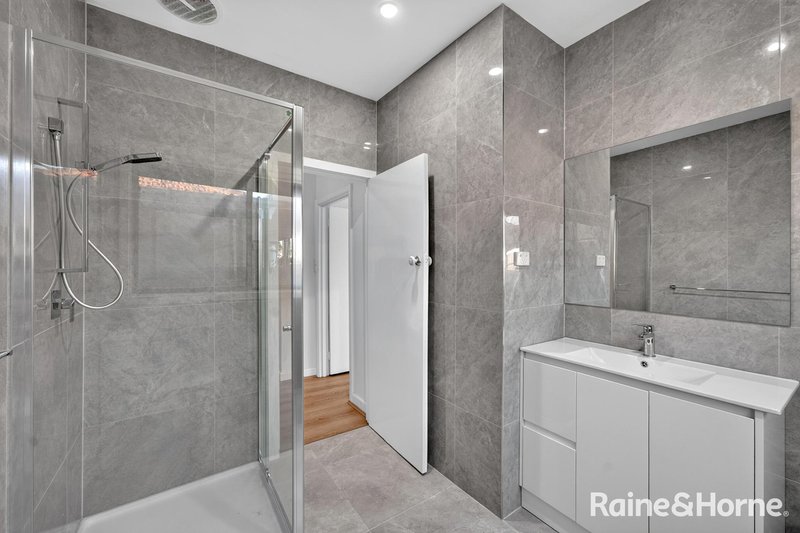 Photo - 111 Cornwall Road, Sunshine VIC 3020 - Image 6