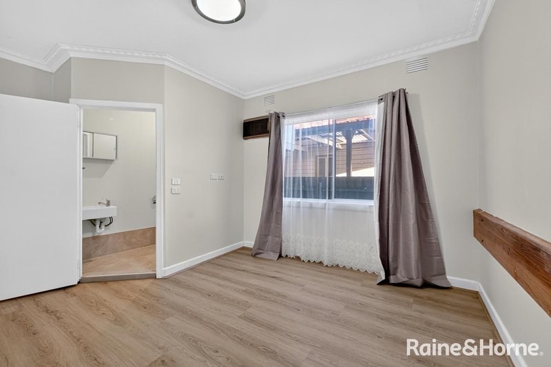 Photo - 111 Cornwall Road, Sunshine VIC 3020 - Image 10