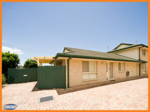 Photo - 1/11 Davenport Street, Chermside QLD 4032 - Image 2