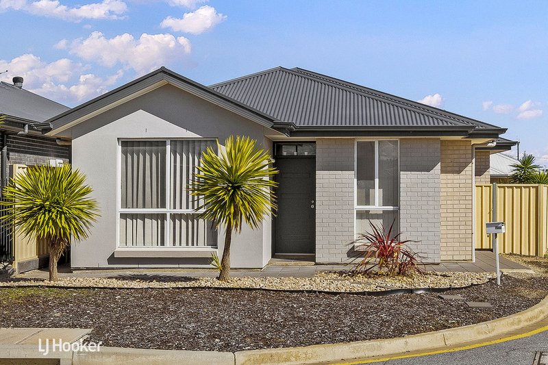 1/11 Deck Crescent, Seaford Meadows SA 5169