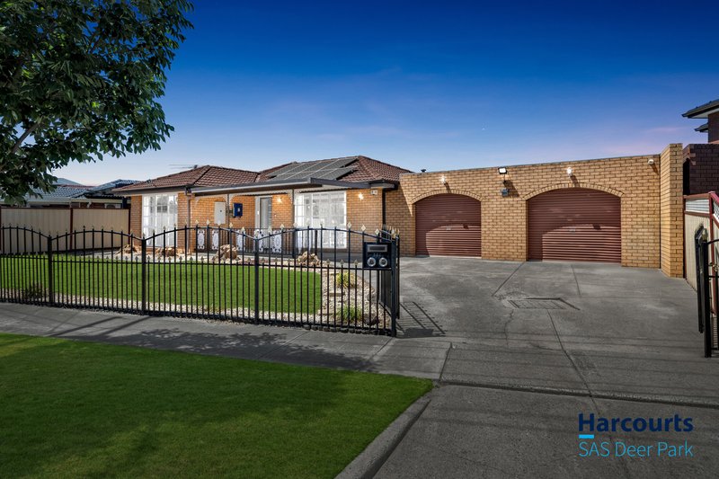 Photo - 111 Denton Avenue, St Albans VIC 3021 - Image 1
