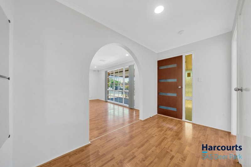 Photo - 111 Denton Avenue, St Albans VIC 3021 - Image 7