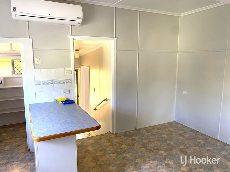 Photo - 111 Doonkuna Street, Kingaroy QLD 4610 - Image 4