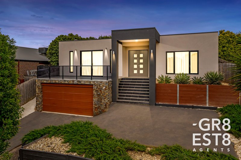 111 Eagle Drive, Pakenham VIC 3810