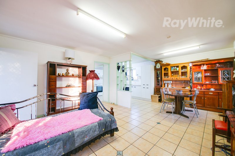 Photo - 111 Edwards Street, Flinders View QLD 4305 - Image 6