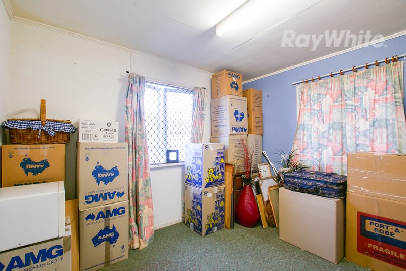 Photo - 111 Edwards Street, Flinders View QLD 4305 - Image 13