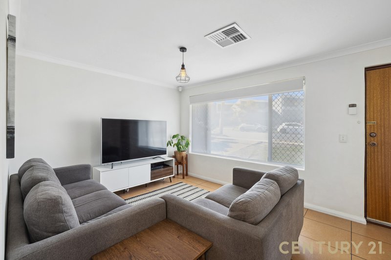 Photo - 1/11 Ellam Street, St James WA 6102 - Image 2