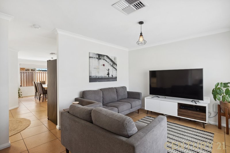 Photo - 1/11 Ellam Street, St James WA 6102 - Image 3