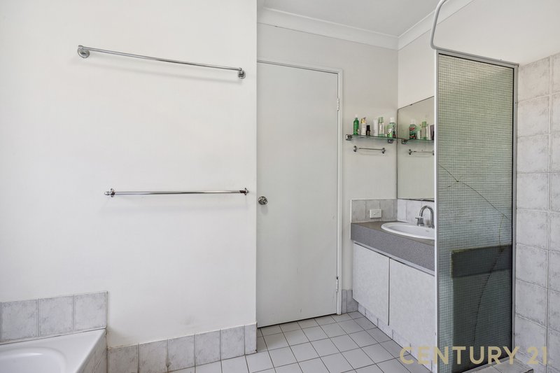 Photo - 1/11 Ellam Street, St James WA 6102 - Image 17