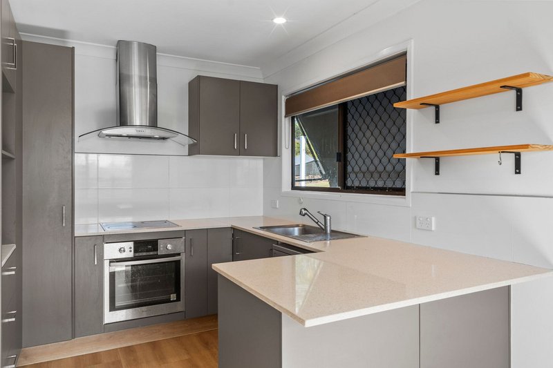 Photo - 1/11 Eureka Crescent, Nerang QLD 4211 - Image 2