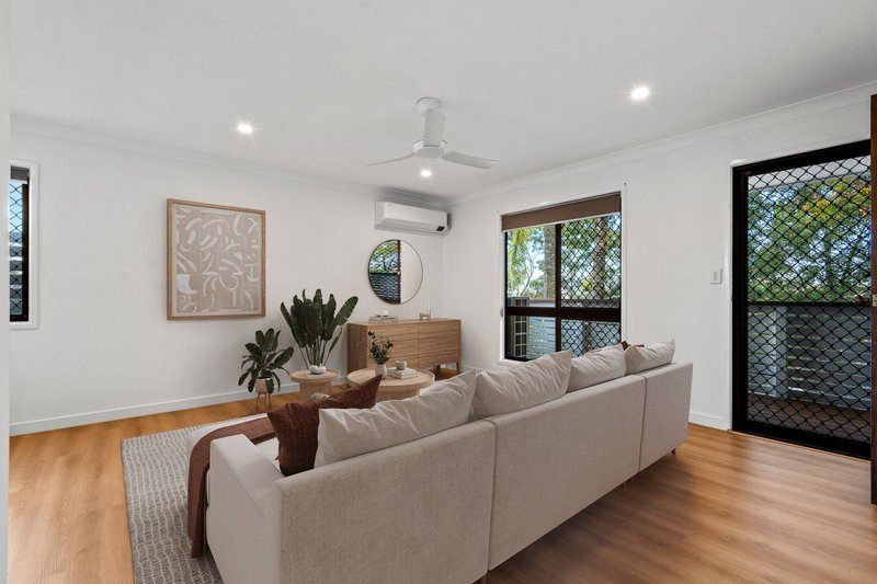 Photo - 1/11 Eureka Crescent, Nerang QLD 4211 - Image 5