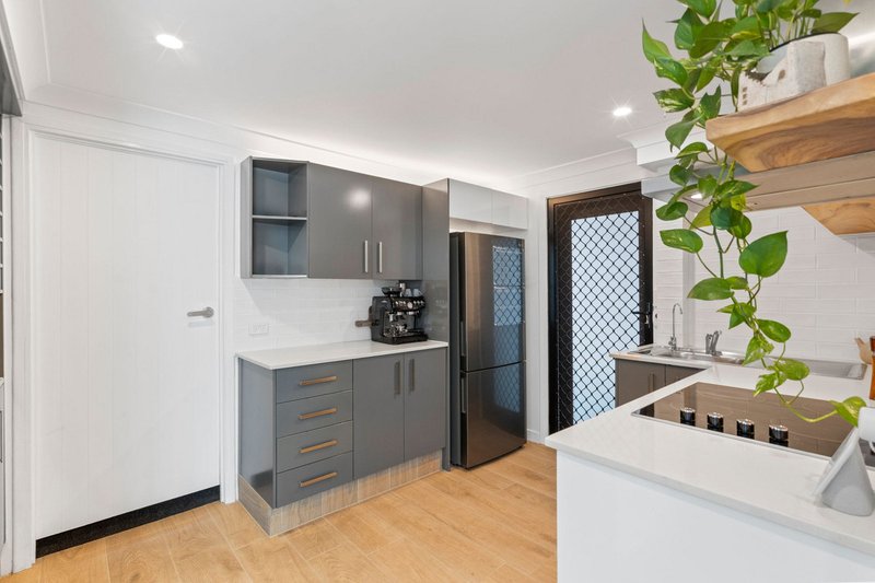 Photo - 1/11 Eureka Crescent, Nerang QLD 4211 - Image 11