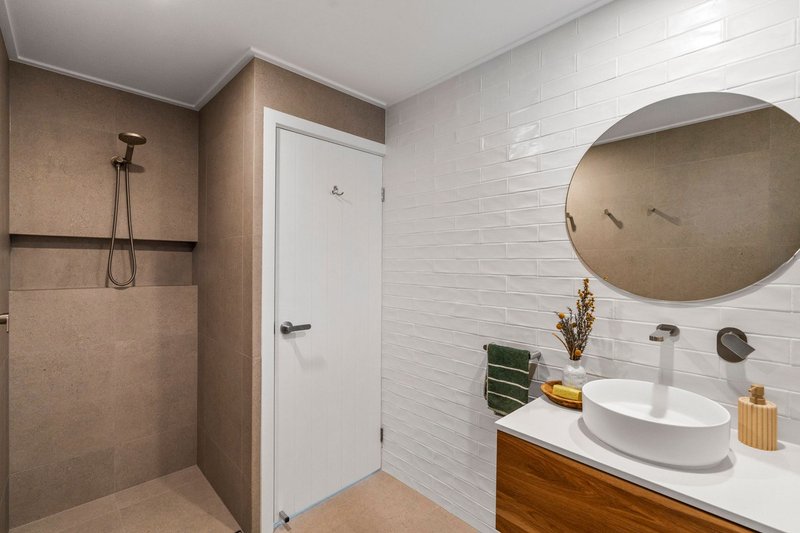 Photo - 1/11 Eureka Crescent, Nerang QLD 4211 - Image 23
