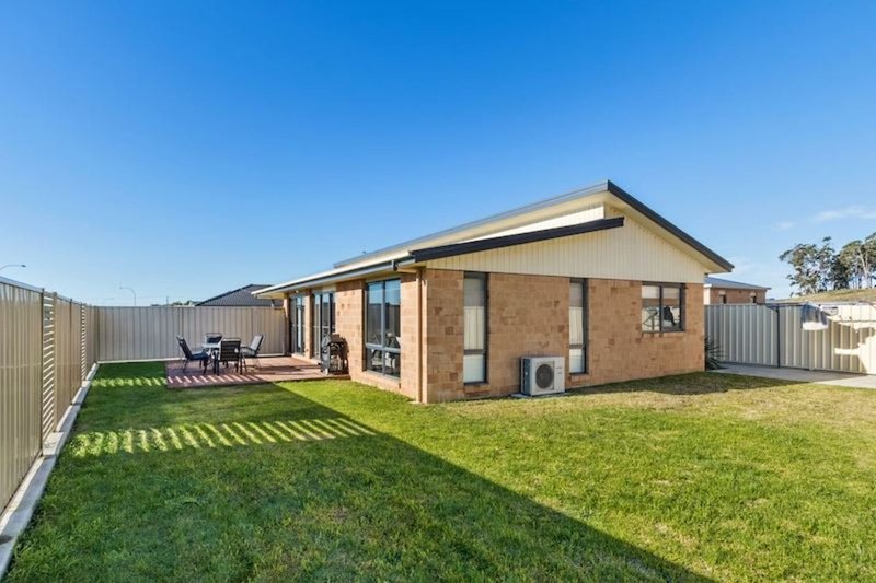 Photo - 1/11 Explorer Drive, Turners Beach TAS 7315 - Image 12