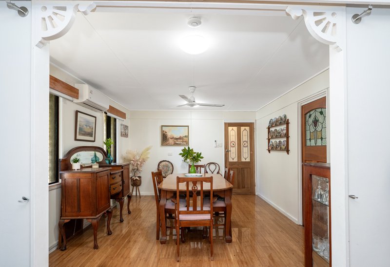 Photo - 111 Framara Drive, Kelso QLD 4815 - Image 6