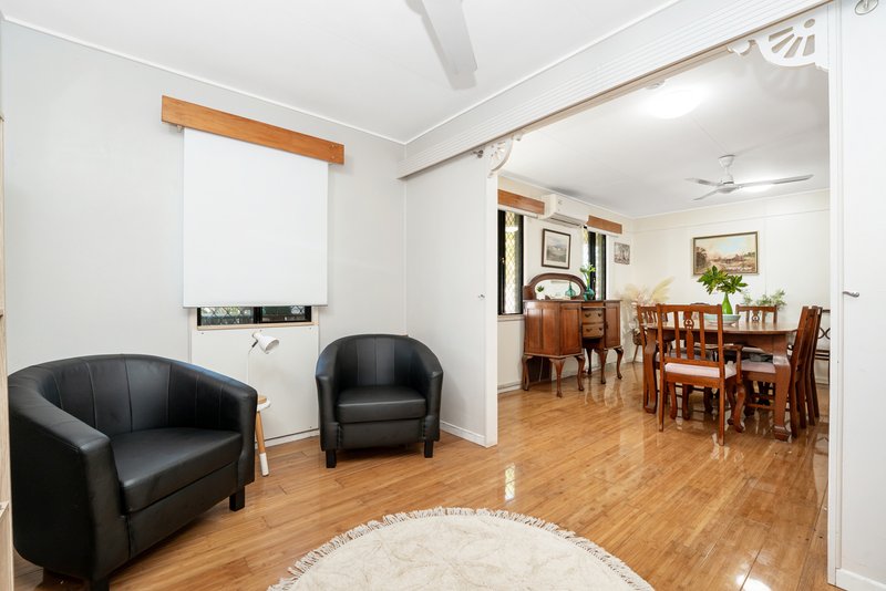 Photo - 111 Framara Drive, Kelso QLD 4815 - Image 15