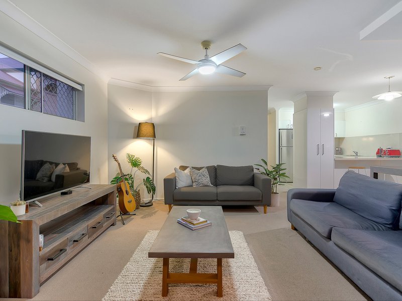 Photo - 1/11 Franklin Street, Kelvin Grove QLD 4059 - Image 2