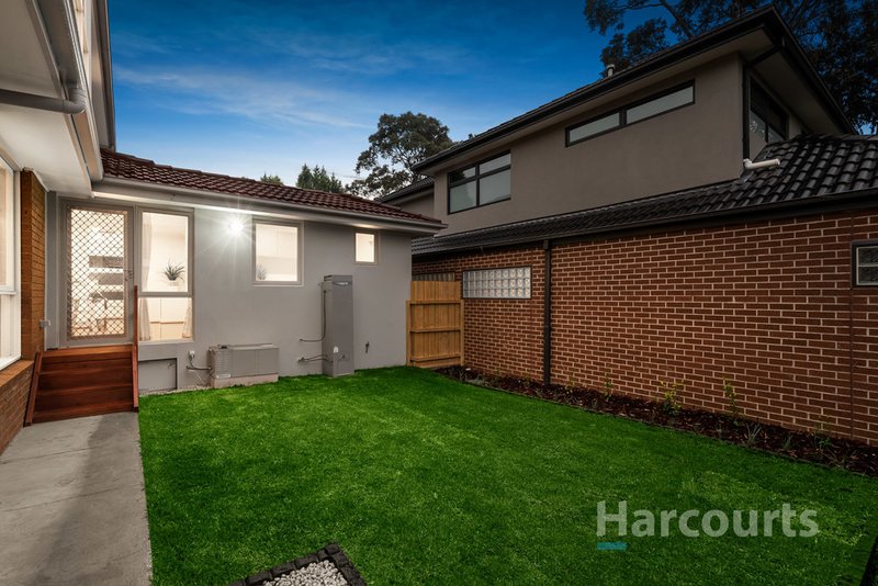 Photo - 1/11 Freshfield Avenue, Wantirna VIC 3152 - Image 12