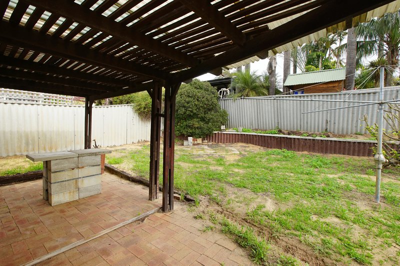 Photo - 111 Gilbertson Road, Kardinya WA 6163 - Image 22