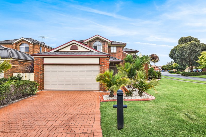 Photo - 111 Golden Grove Drive, Narre Warren South VIC 3805 - Image 2