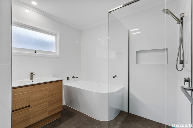 Photo - 111 Greta Street, Manly West QLD 4179 - Image 9