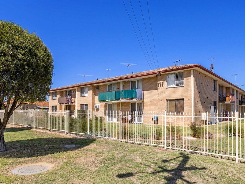 Photo - 1/11 Hamilton Street, Osborne Park WA 6017 - Image 22