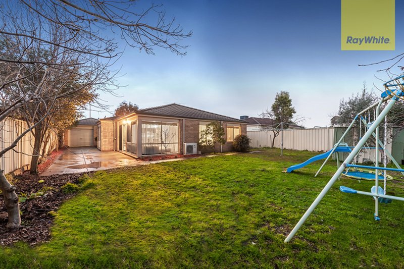 Photo - 111 Hanson Road, Craigieburn VIC 3064 - Image 18